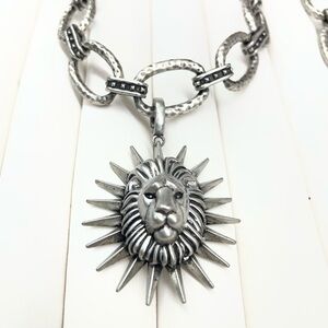 Kendra Scott Silver Lion Pendant Necklace